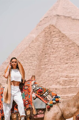 Half-Day Giza Pyramids Tour 6
